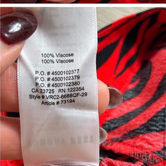 Aritzia Sunday Best Gemma Red Black Printed Ruffle Shorts - Picture 7 of 9